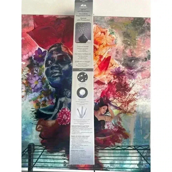 EVERGREEN Silver + Argent Plata LED Décor Branches - Pack of 2 - Picture 3 of 4